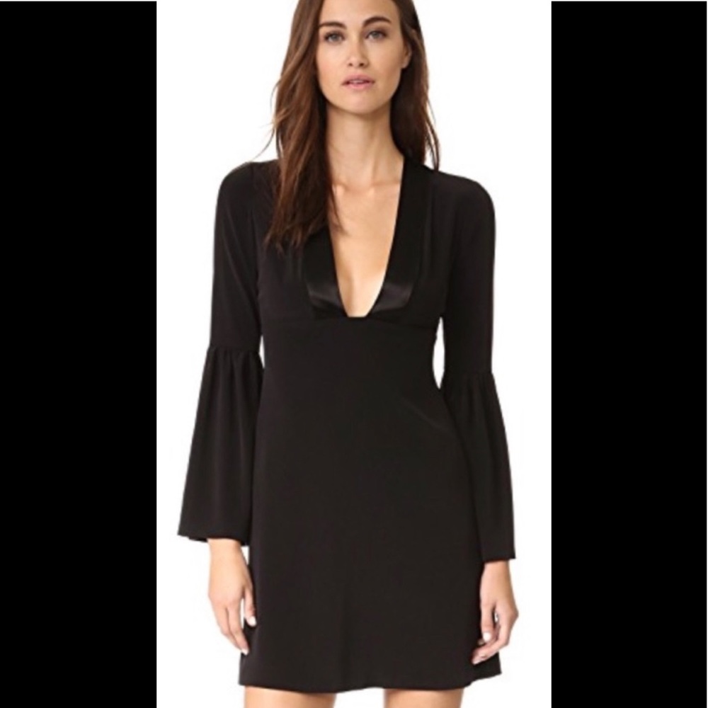 BNWT Jill Jill Stuart V neck dress with bell sleeves